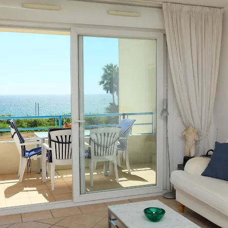 Апартаменты Le Grand Large By Interhome